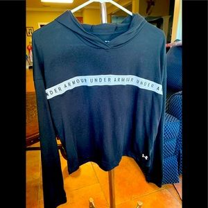 Women’s Under Armour light weight long sleeve